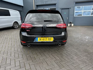 Volkswagen Golf – thumbnail 3