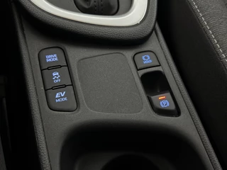 Toyota Yaris – thumbnail 26