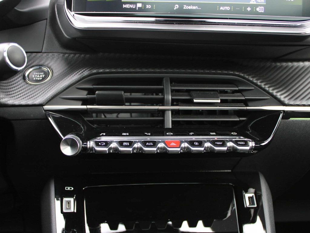 Peugeot 208 – foto 19