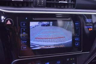 Toyota Auris – thumbnail 17