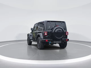 Jeep Wrangler – thumbnail 3