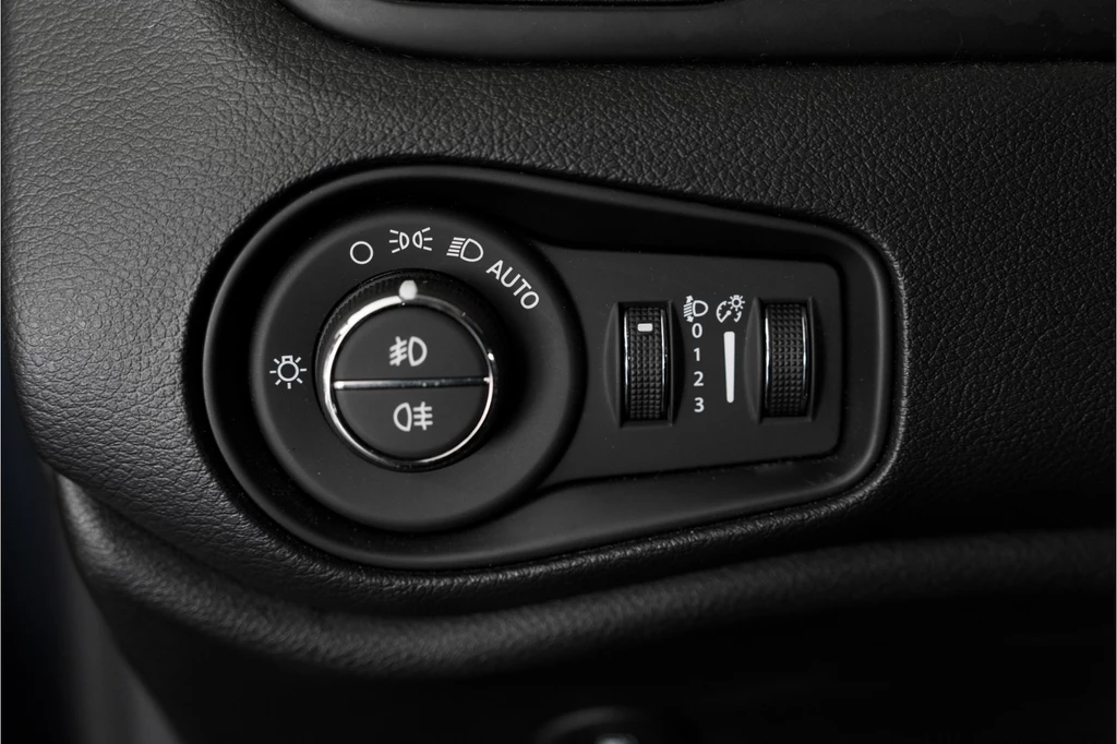 Jeep Renegade – foto 27