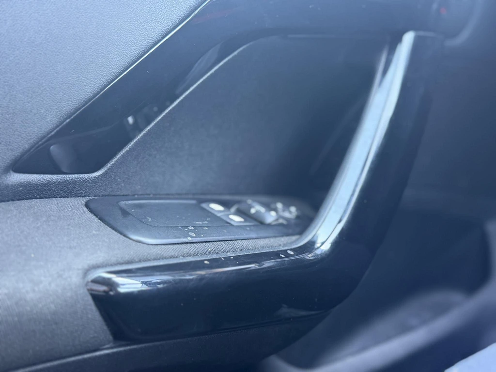 Peugeot 208 – foto 25