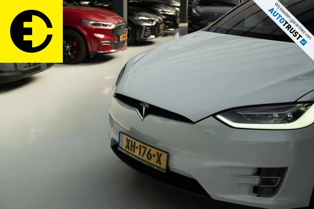 Tesla Model X – foto 14