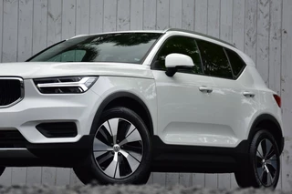 Volvo XC40 – thumbnail 2