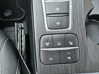 Ford Kuga – thumbnail 33