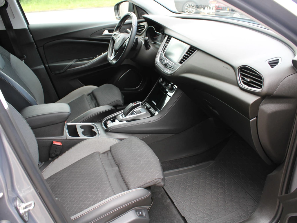 Opel Grandland X – foto 11
