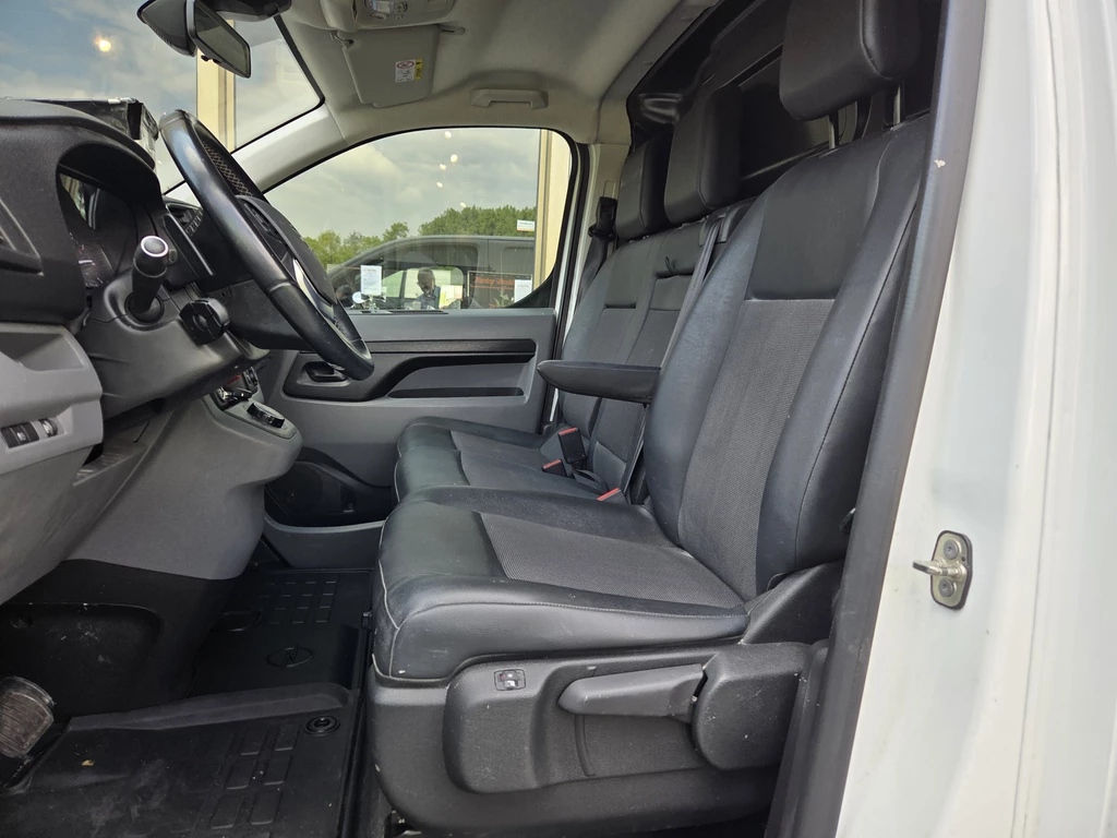 Opel Vivaro – foto 12