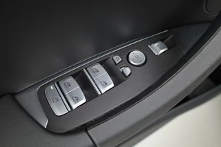 BMW iX3 – thumbnail 10