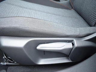 Peugeot 2008 – thumbnail 17