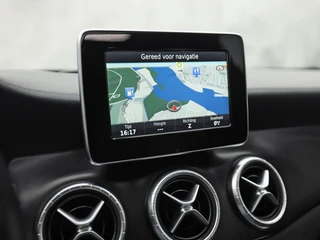Mercedes-Benz CLA – thumbnail 10
