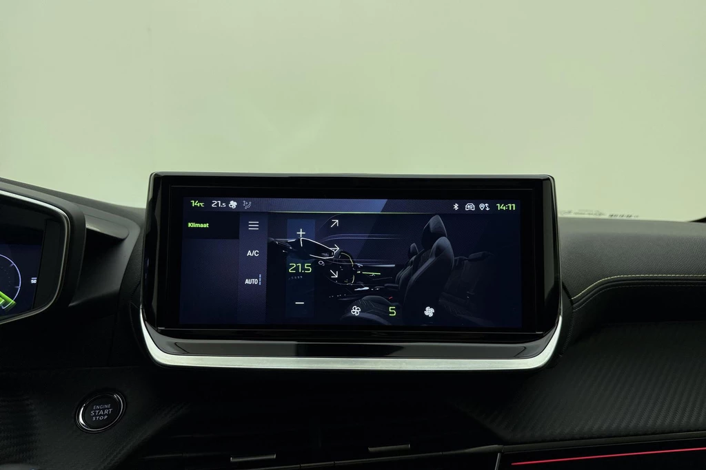 Peugeot 208 – foto 23