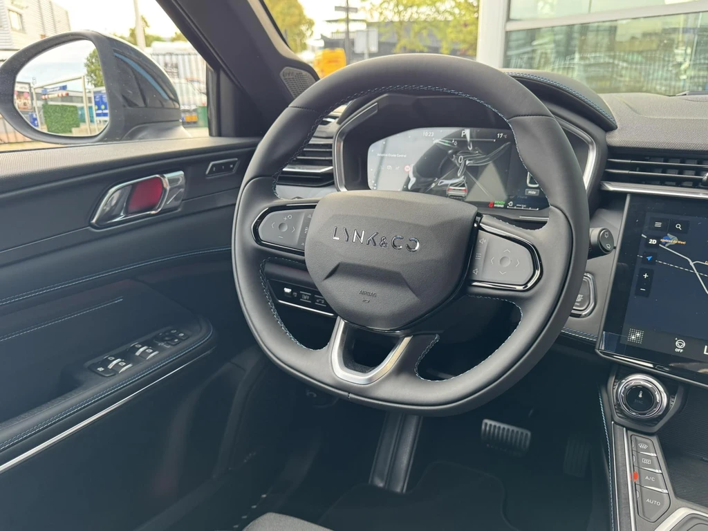 Lynk & Co 01 – foto 38