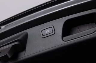 Jaguar E-PACE – thumbnail 51