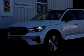 Volvo XC40 – thumbnail 2