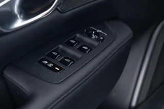 Volvo S90 – thumbnail 16