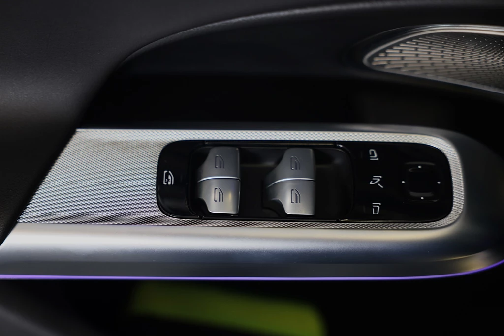 Mercedes-Benz E-Klasse – foto 29