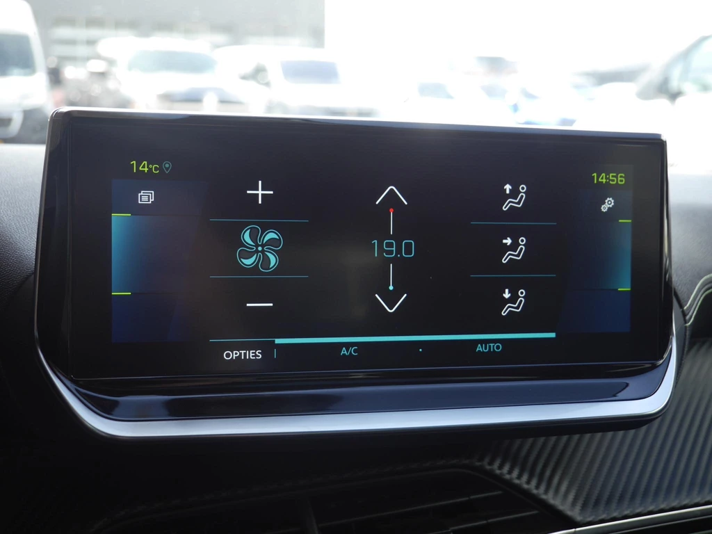 Peugeot e-208 – foto 29