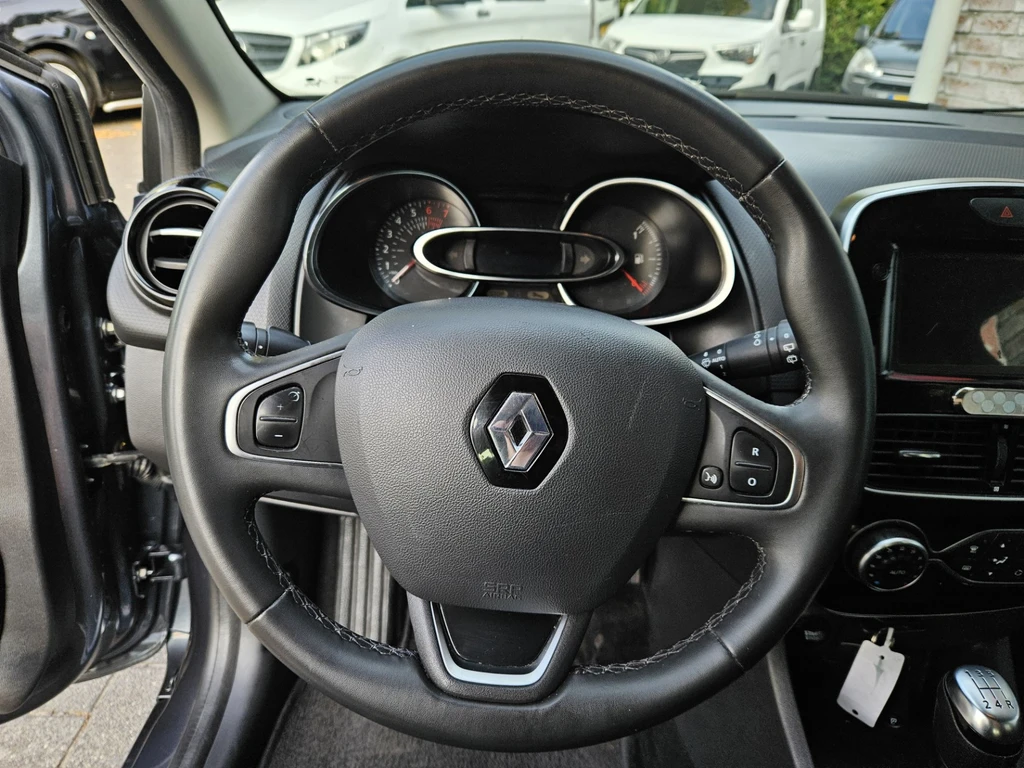 Renault Clio – foto 22