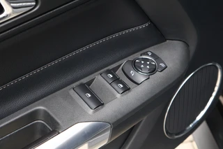 Ford Mustang – thumbnail 38