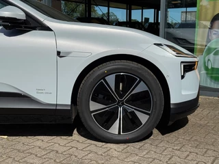 Polestar 4 – thumbnail 9
