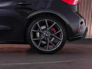 Ford Focus – thumbnail 39