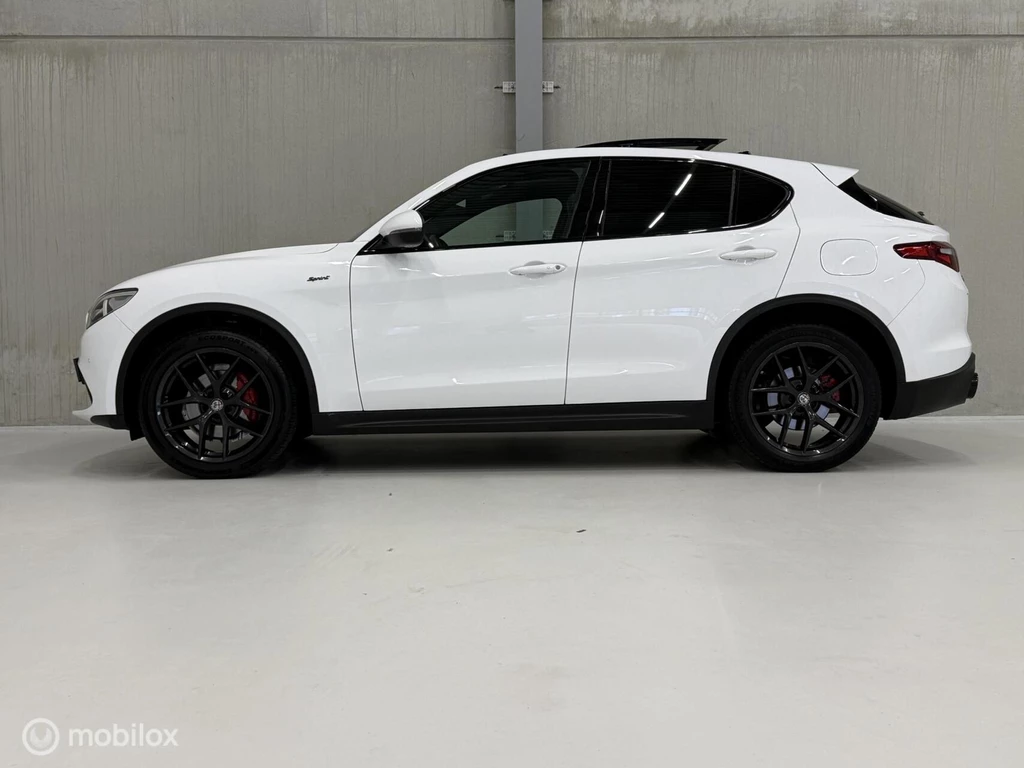 Alfa Romeo Stelvio – foto 2
