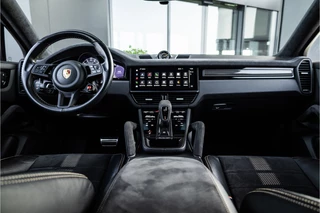 Porsche Cayenne – thumbnail 24