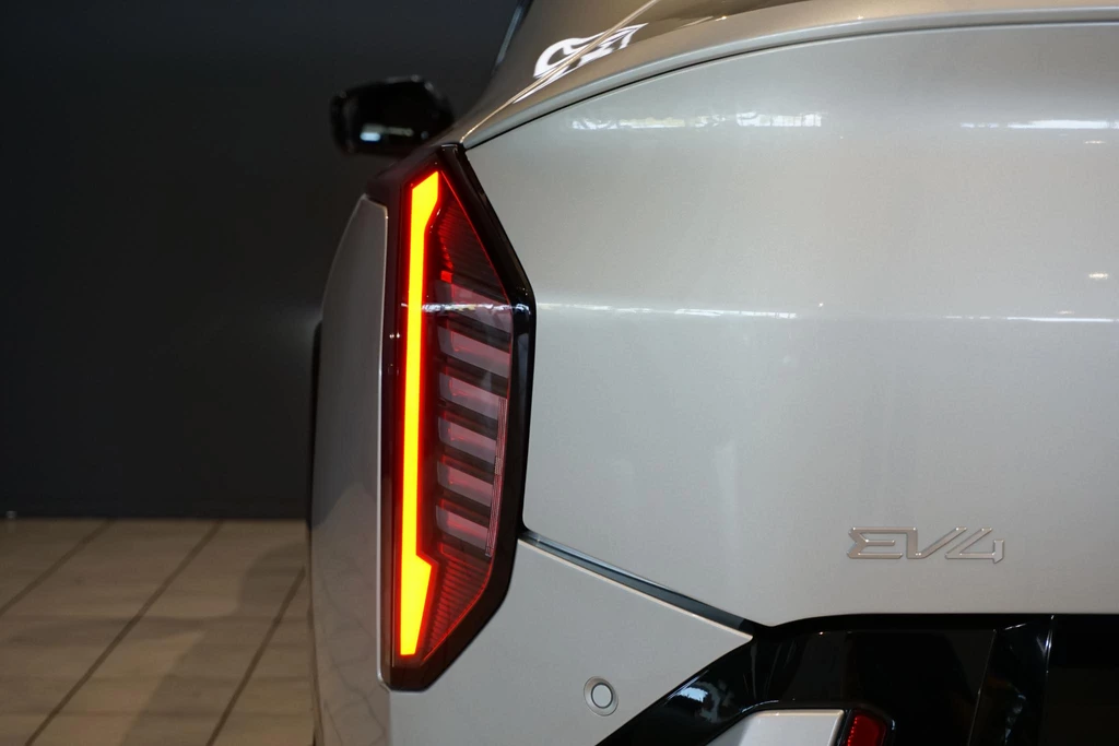 Kia EV4 – foto 46