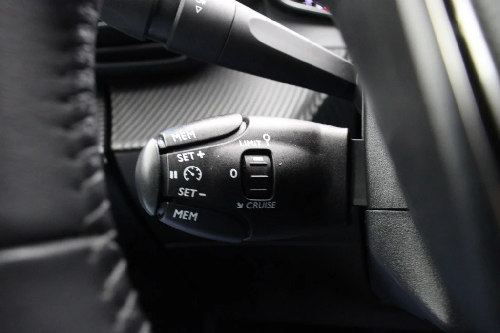 Peugeot 208 – foto 25