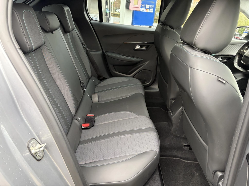 Peugeot 208 – foto 31