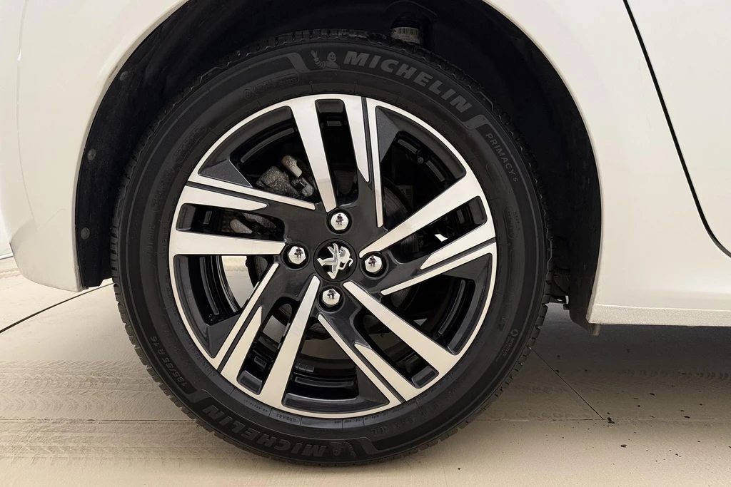 Peugeot 208 – foto 14