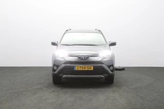 Toyota RAV4 – thumbnail 8