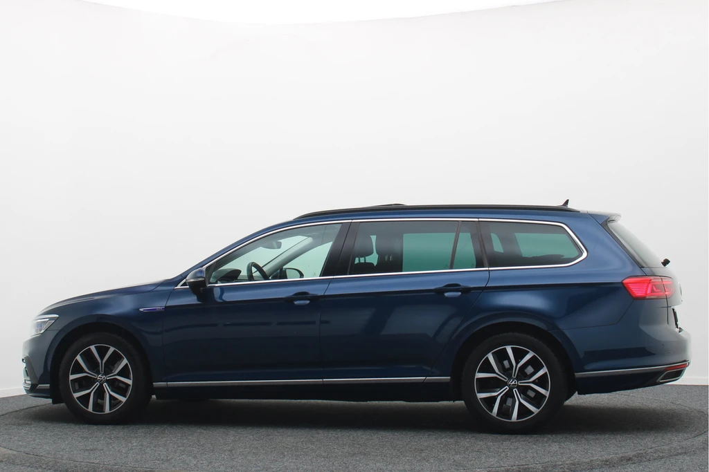 Volkswagen Passat – foto 4