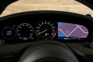 Porsche 911 – thumbnail 33