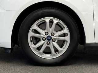 Ford Transit Connect – thumbnail 35