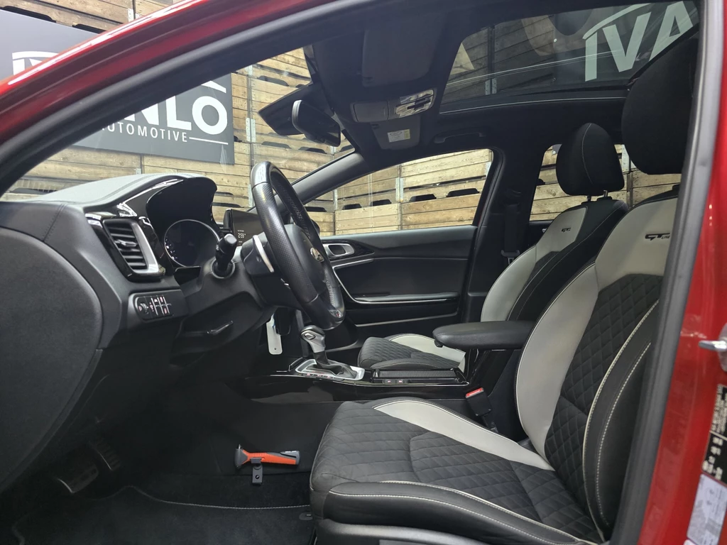 Kia ProCeed – foto 11