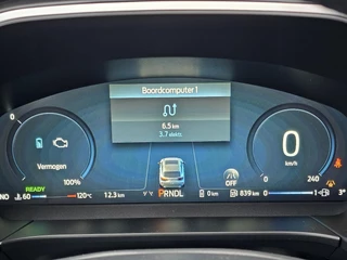 Ford Kuga – thumbnail 17