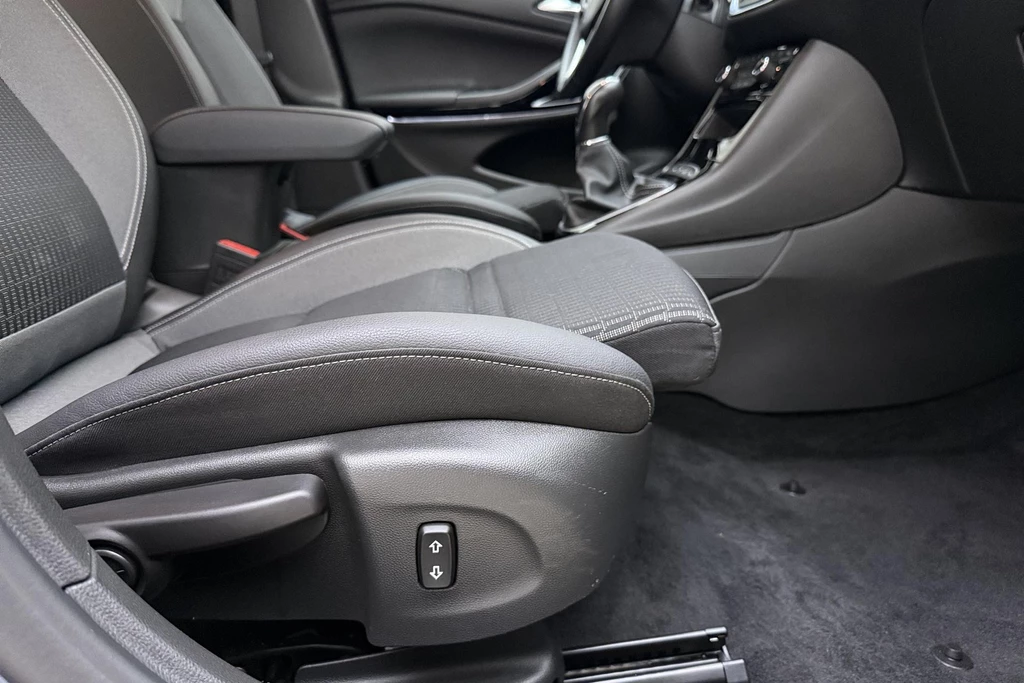 Opel Astra – foto 14