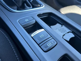 Renault Megane E-Tech – thumbnail 24
