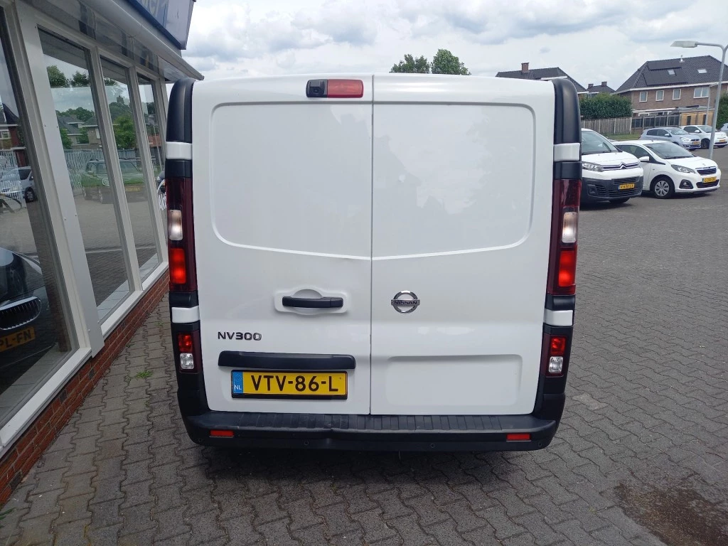 Nissan NV300 – foto 2