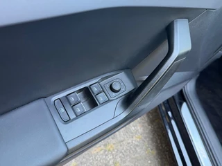 SEAT Leon – thumbnail 29