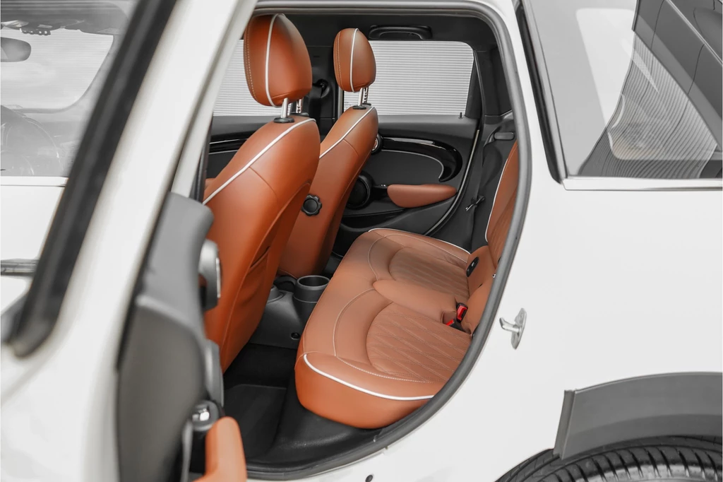 MINI 5-deurs – foto 14