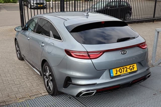 Kia ProCeed – thumbnail 3