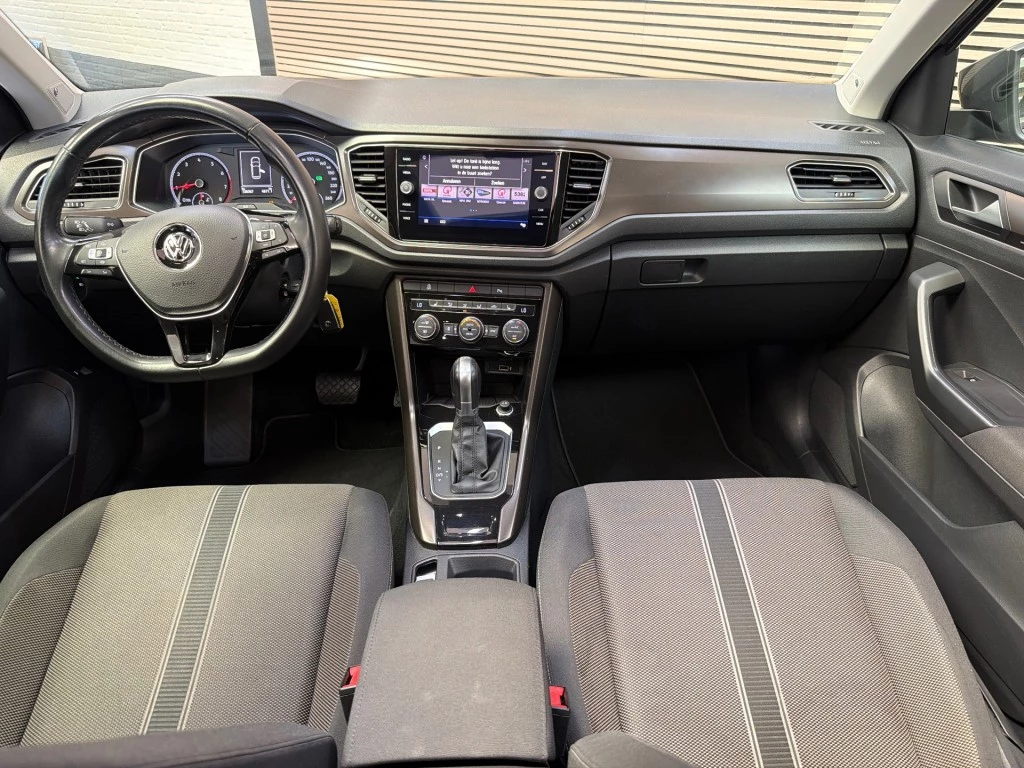 Volkswagen T-Roc – foto 13