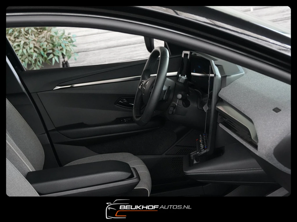 Renault Megane E-Tech – foto 41