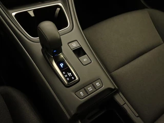 Lexus LBX – thumbnail 36