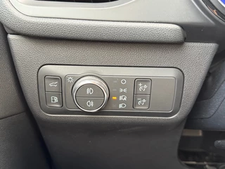 Ford Kuga – thumbnail 15
