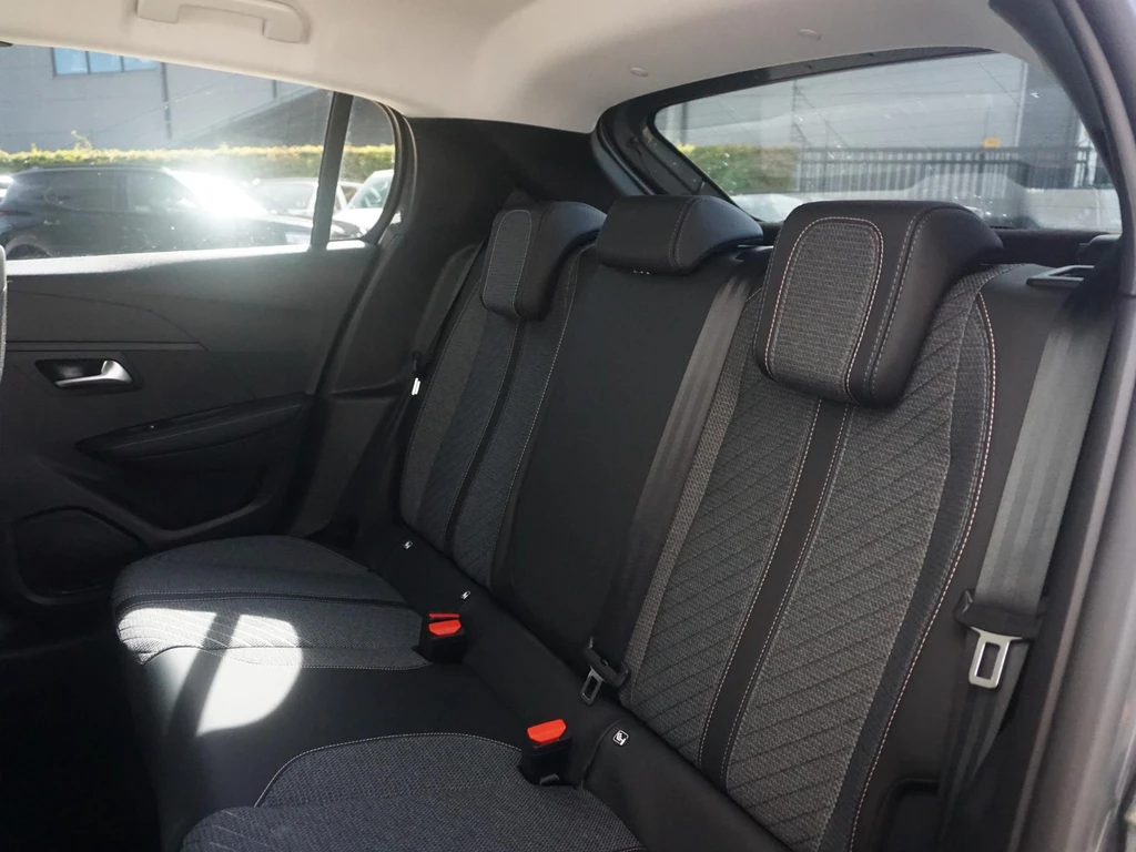 Peugeot 208 – foto 34