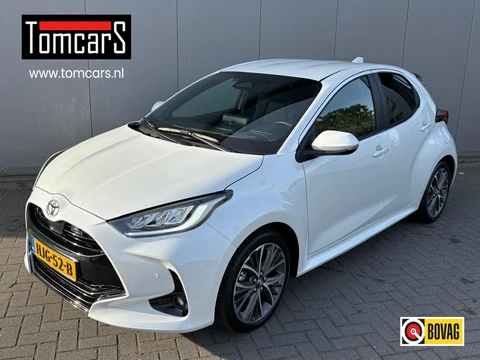 Toyota Yaris 1.5 Hybrid 130 Executive Camera/Head-up display/Parkeerhulp/Carplay-Android auto